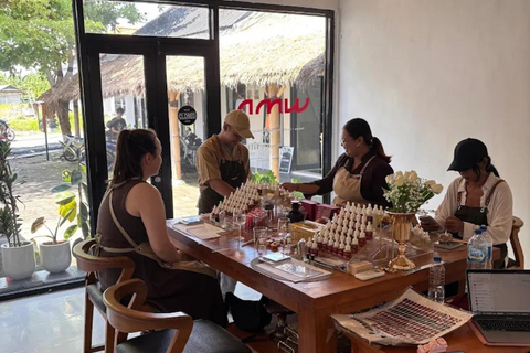 Bali: Ritual Essential Perfumery Workshop in Canggu Ritual Essential Perfumery Workshop in Canggu for Group