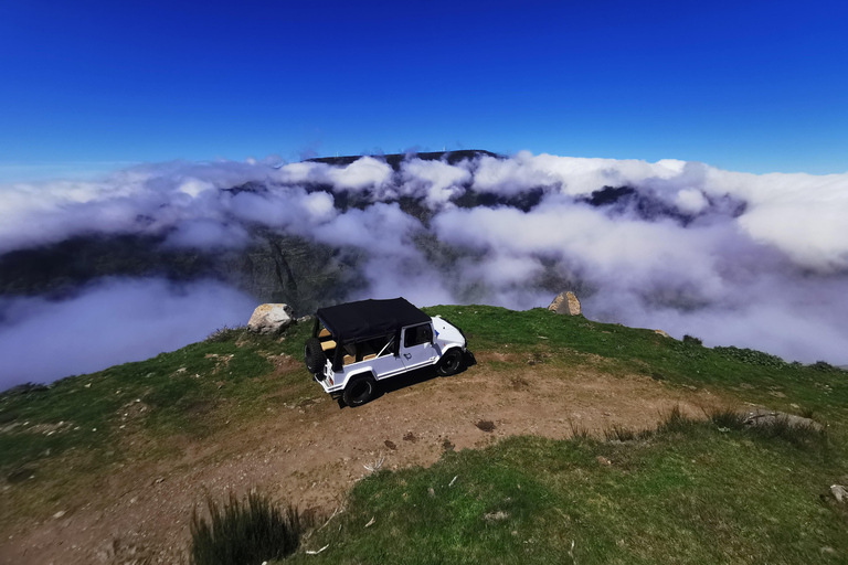 Ten noordwesten van Madeira in 4x4 Convertible Jeep Tour