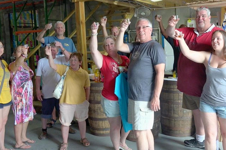 St Maarten: Topper's Rhum Distillery Tour with Tastings