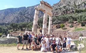 From Athens: Delphi Day Trip & Arachova Village Stop