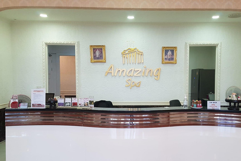Pattaya: Massage, Thai Food Museum & 11-Course Meal