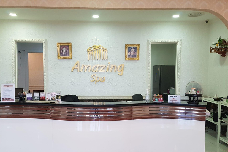 Pattaya: Massage, Thai Food Museum & 11-Course Meal