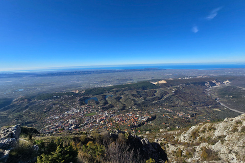 Tirana : Château de Kruja, musée, vieux bazar, visite de Sari Salltik