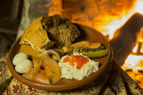 Tallinn: Old Town Food Tour from the cruise port