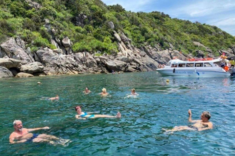 Excursion en bateau rapide pour la plongée en apnée dans les îles Cham : Hoi An / Da NangPrise en charge à Da Nang