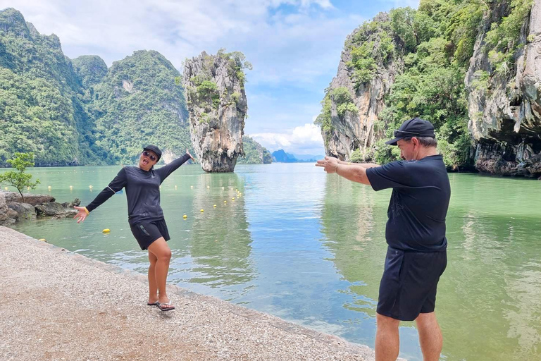 Phuket: Esclusiva escursione di 1 giorno e 1 notte a Phi Phi - James Bond