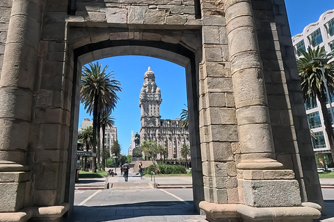 Montevideo: 3.5-Hour Private City Tour with a Local Guide and Stops