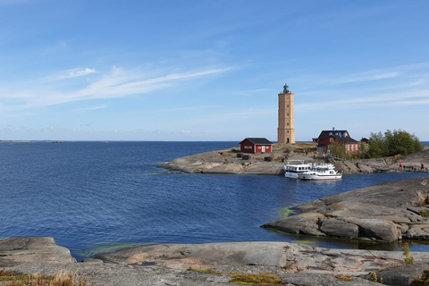 Helsinki: Navegación Privada en Catamarán hasta 15 pax