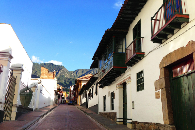 波哥大：坎德拉里亚区、黄金博物馆与铁镖球私人导览波哥大：坎德拉里亚区、黄金博物馆与台球私人导览