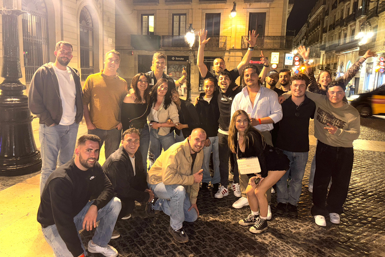 Barcelona Night Walking Tour Bars & VIP Club Pass GENERAL TICKET FIRDAY