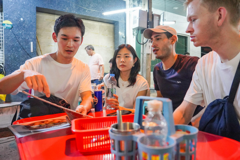 Bangkok Night Foodie Tour in China Town
