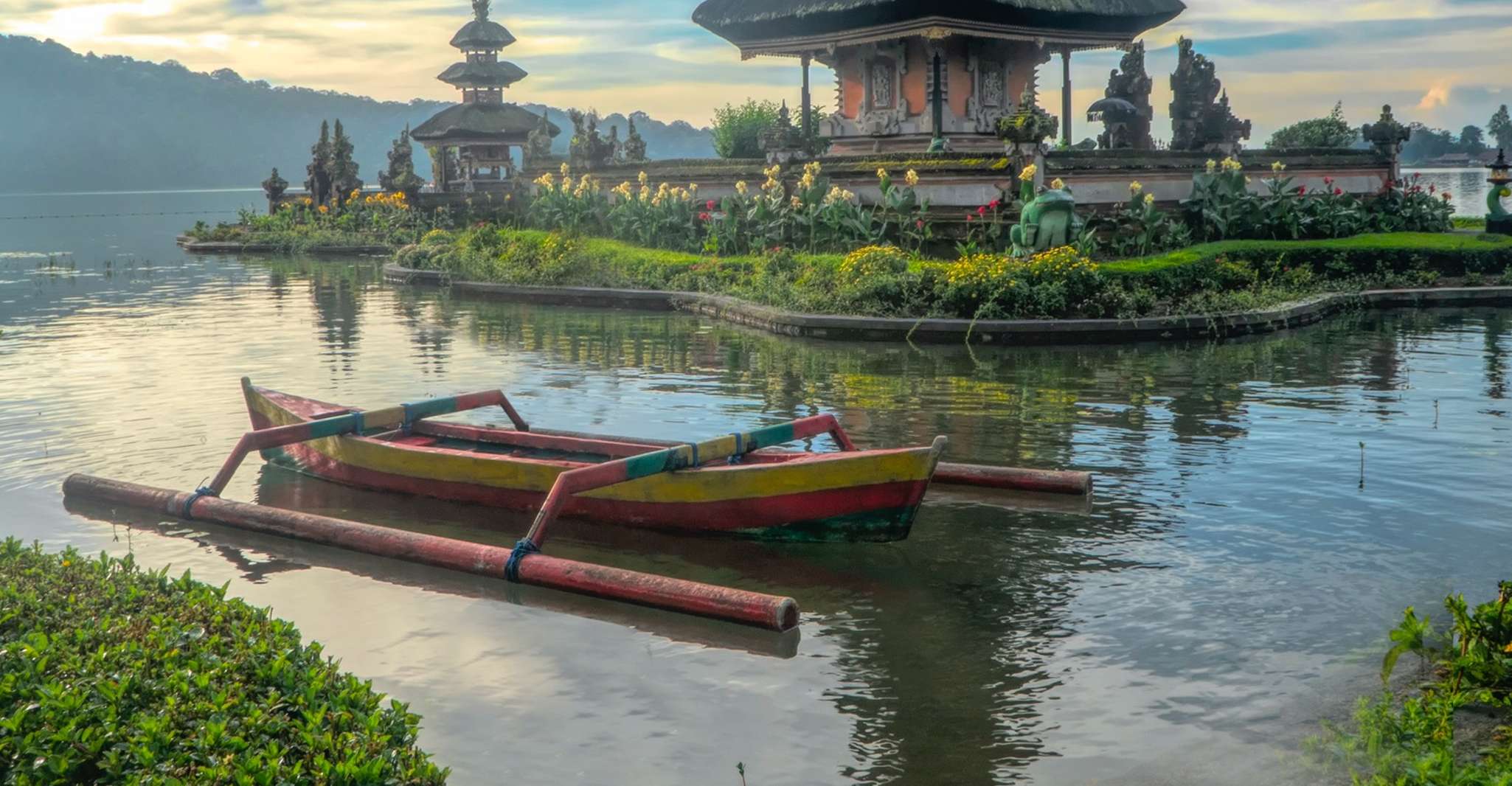 Private Customize Tour - Housity