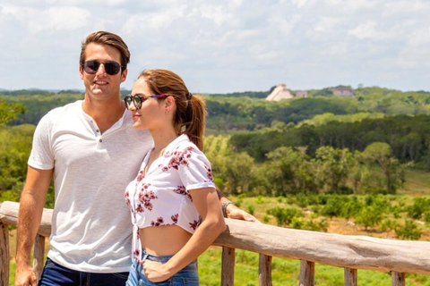Private Tour Uxmal Land Rover Vintage safari & Mayan brunch
