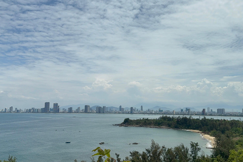 Da Nang: City Sightseeing Tour with Charming Da Nang Show