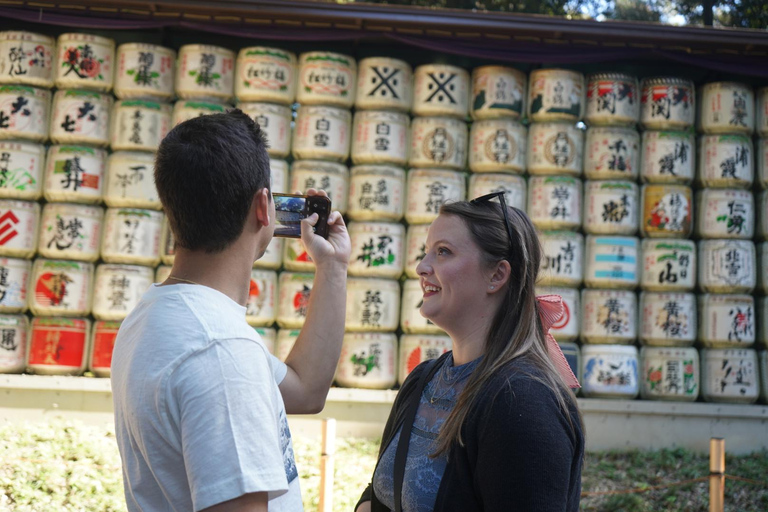 Visita de acceso especial a Meiji Jinguu con guía en inglés fluidoPlan sencillo