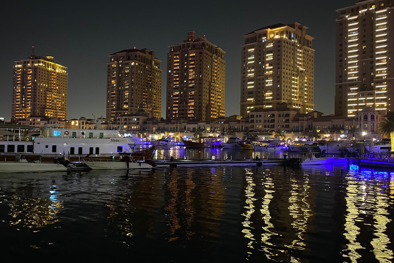 Doha: Wycieczka po mieście z przewodnikiem i rejs łodzią Dhow Wycieczka prywatna