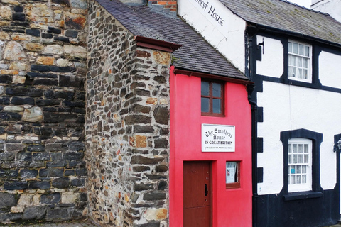 Conwy: Conwy Town Walking Tour with Historic Sights