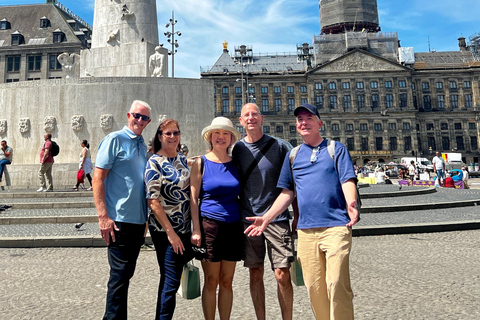 Amsterdam: Small Group Walking Tour with Fun Guide Walking Tour in Amsterdam with Enthusiastic and Fun Guide