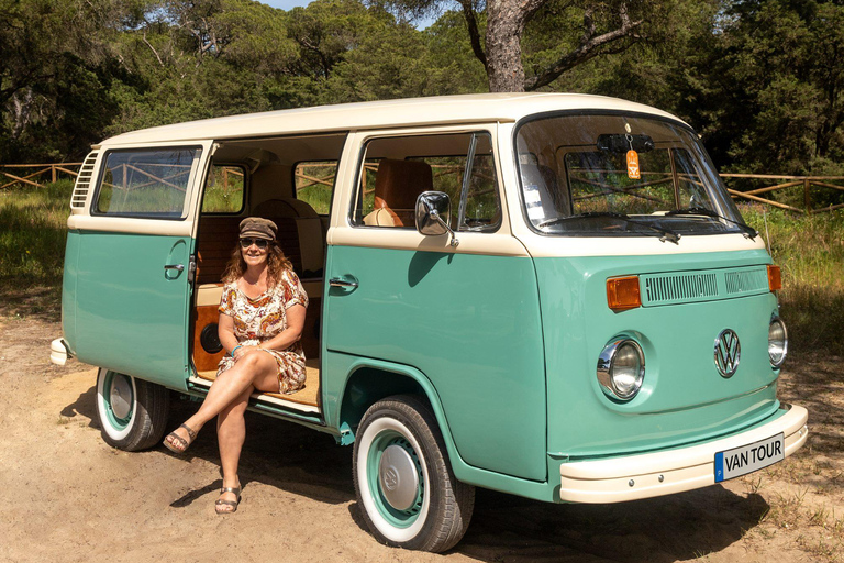 Depuis Lisbonne : Excursion d'une journée à Cascais à bord d'un VW d'époque