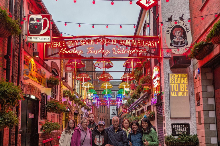 贝尔法斯特：圣诞黄昏故事和酒馆之旅