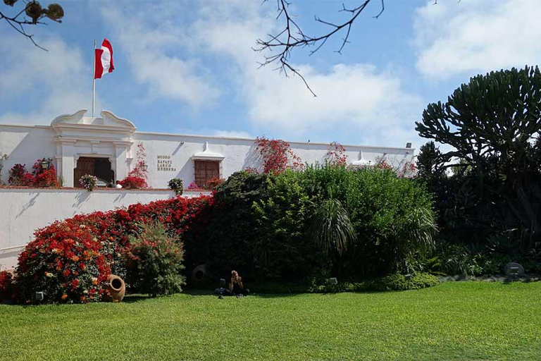 Von Lima: Larco Museum