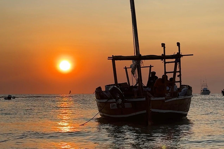 Zanzibar: Zonsondergang Dhow Cruise Traditioneel delen