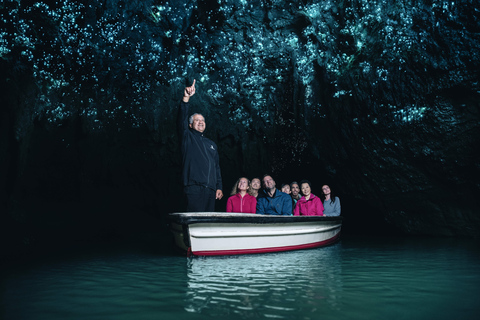 Da Auckland: Tour del villaggio Māori di Rotorua e delle Grotte di Waitomo