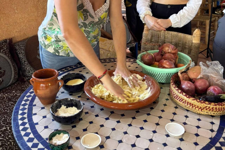 Agadir: Moroccan Cooking Class with Market Visit