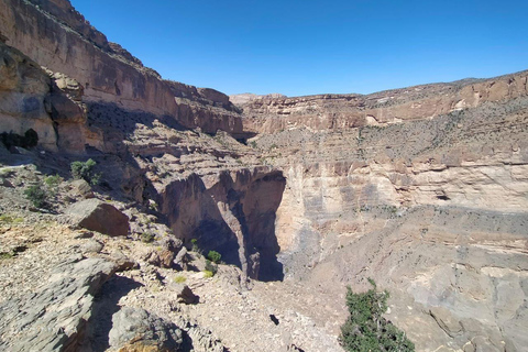 Tagestour nach Jabal Shams, Wadi Nakhar, Misfat Al Abriyeen