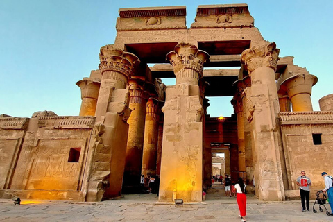 Cairo: Egypt Tour Package: 15 Days All-Inclusive Cairo: Egypt Tour Package: 15 Days Without Entrance Fees