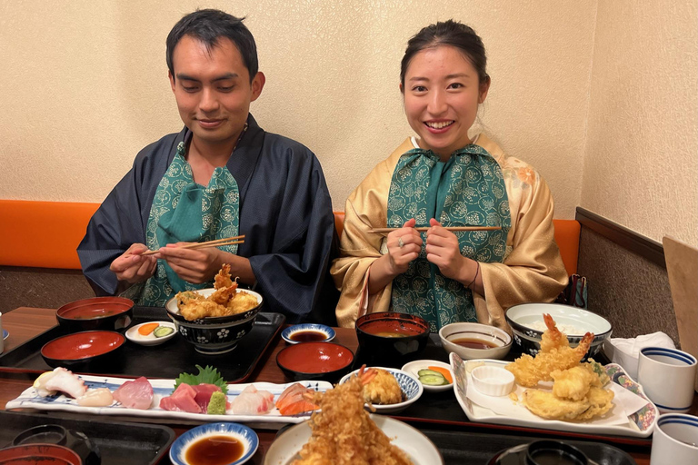 Kimono et nourriture japonaise à Asakusa Night