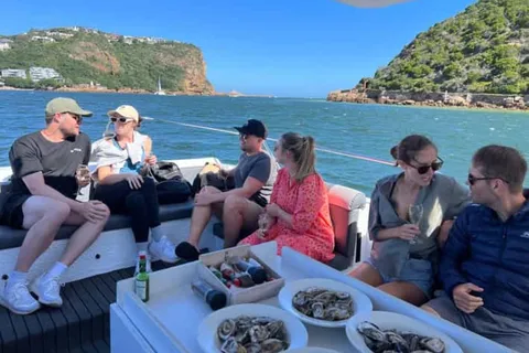Lagoa de Knysna: Passeio de barco com degustação de ostras e vinho branco