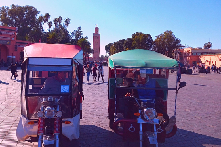 Marrakesh Tuktuk+Gids+Bahia-paleis+Madrassa+ SouksMarrakech Toktok+Gids+Bahia-paleis+Madrassa+ Souks