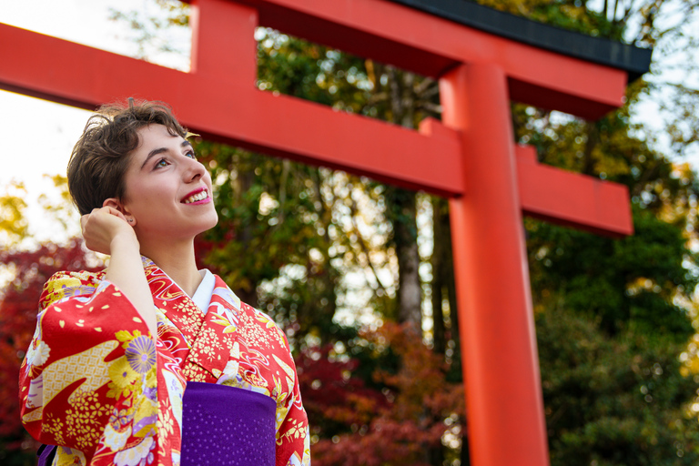Kyoto: Private Kimono Photoshoot for Couples and Solo