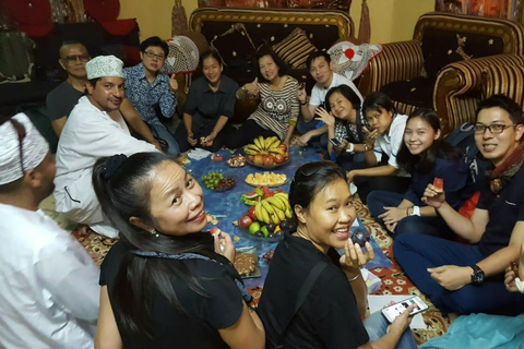 From Muscat: Authentic Omani Dinner with a Local Family