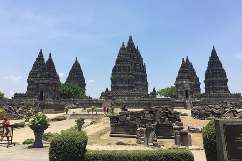 Bali: 5 Days Ijen, Bromo, Borobudur and Prambanan To Jakarta