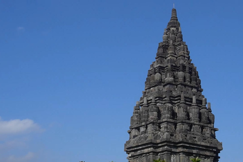 Yogyakarta: Borobudur, Prambanan & Alun-Alun Kidul Tour