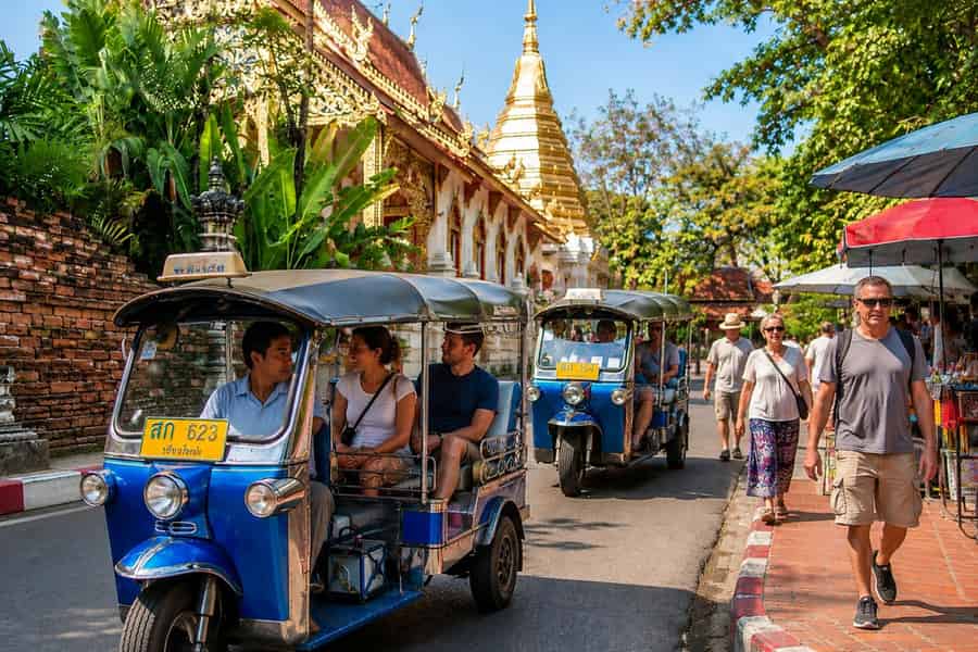 Chiang Mai: Geführte Tuk-Tuk-Tour durch die Altstadt mit Marktbesuch. Foto: GetYourGuide Chiang Mai: Geführte Tuk-Tuk-Tour durch die Altstadt mit Marktbesuch. Foto: GetYourGuide
