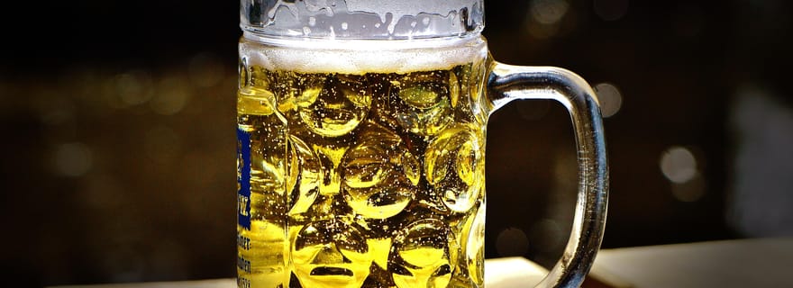 Kigali : tournée des bars de Kisementi avec Gloria