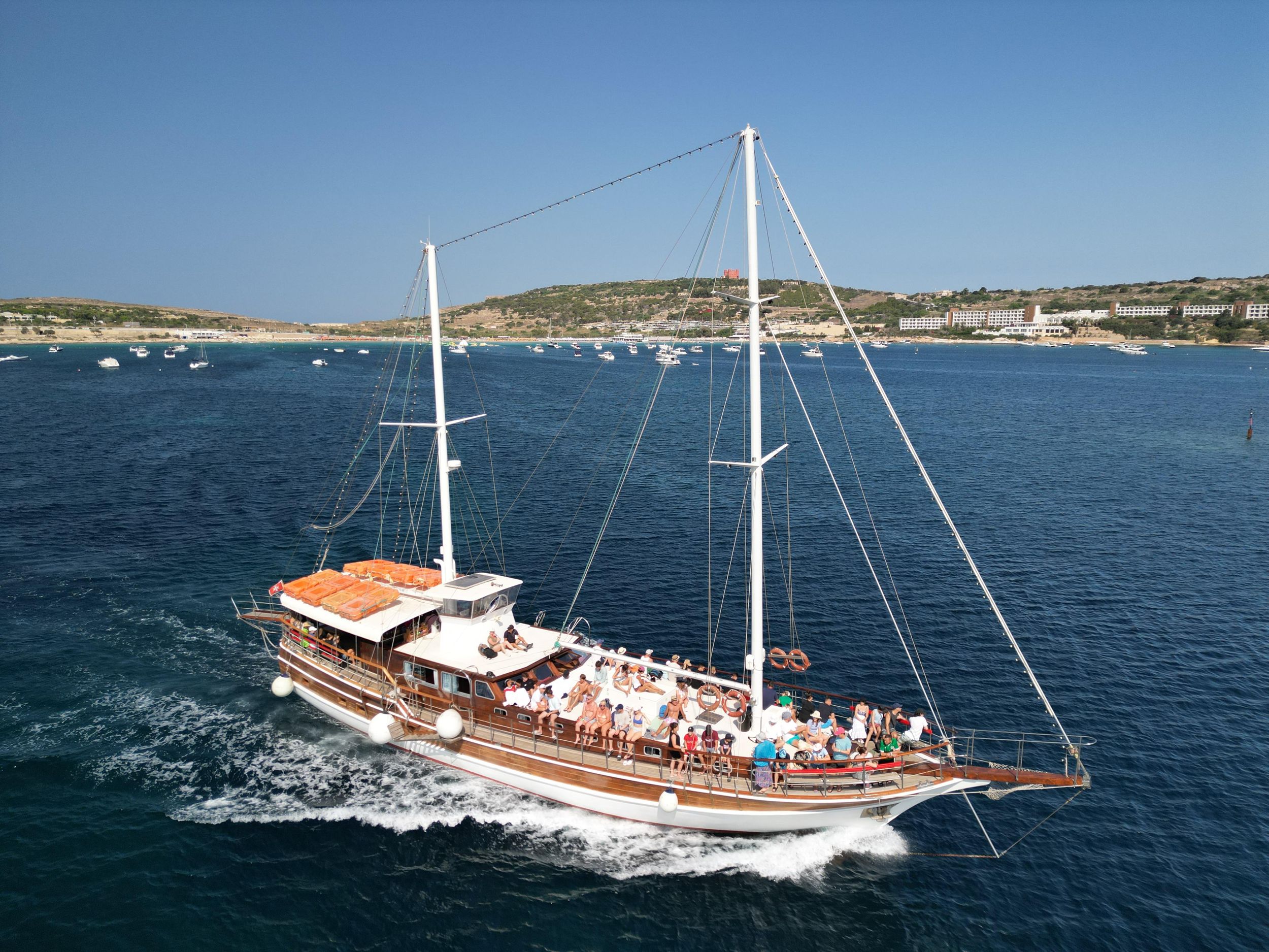 Blaue Lagune, Kristall-Lagune & Insel Comino & Höhlen