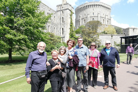 London: Royal Windsor & Runnymede Private Taxi Tour