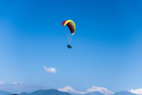 Pokhara: Tandem Paragliding Adventure with Hotel Transfers