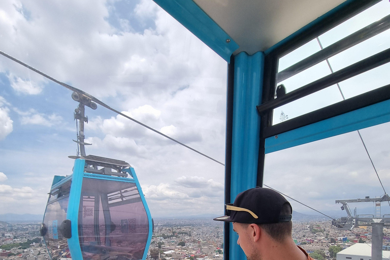 Seilbahnfahrt über Iztapalapa mit Taco- und Pulque-Test