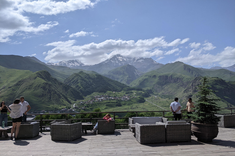 Tbilisi: Kazbegi, Gudauri, Ananuri - Private guided tour