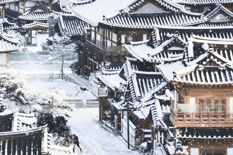 Gamaksan & IceWall Cafe & Eunpyeong HanokVillage & Jingwansa Depart from Hongik Univ. Station Exit 3