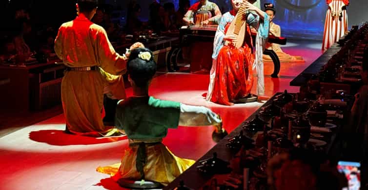 Shanghai Guided Royal Banquet Photo with Massage Option photo 6