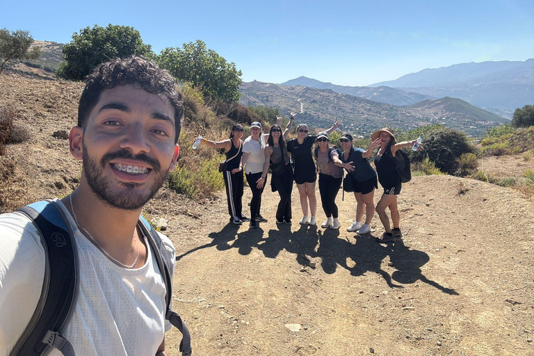 Chefchaouen: Rif Mountains Hiking Adventure with Lunch & 4x4