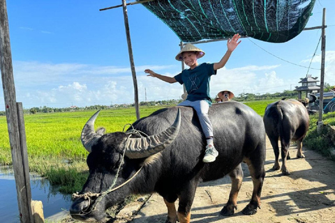 Hoi An : Ekologisk cykeltur med båtresa i korgbåt och lunch