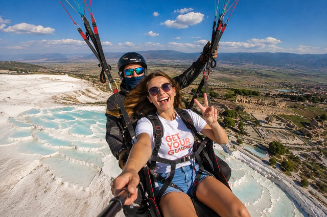 Pamukkale: Tandem Paragliding Flight with Travertine Views