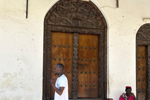 Mombasa City Highlights & Authentic Mijikenda Village Culture & Traditions